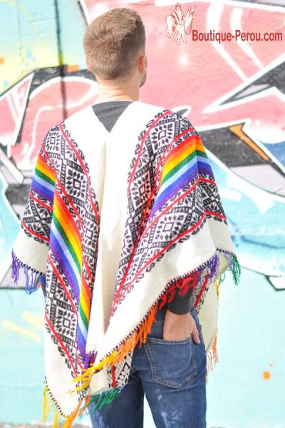 Poncho Qosqo blanc en laine Ponchos alpaga Homme Poncho Qosqo blanc en laine Ponchos alpaga Homme