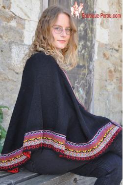 Poncho femme noir en laine d'alpaga