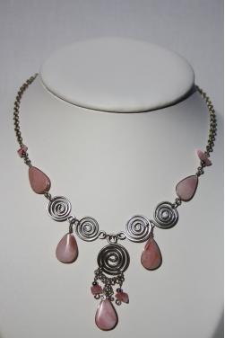 Collier Nazca pierre quartz rose