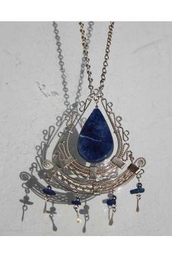 Collier en lapis-lazuli