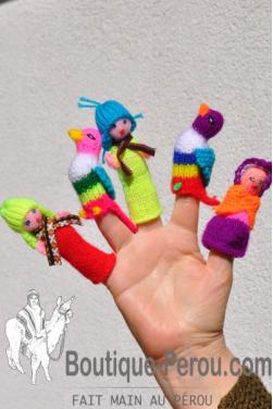 Lot de 5 marionnettes à doigts paysans péruviens