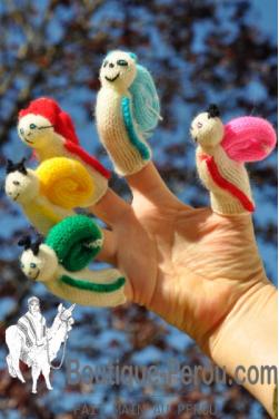 Marionnettes à doigt - Escargot vert, jaune, rouge, bleu-ciel et rose