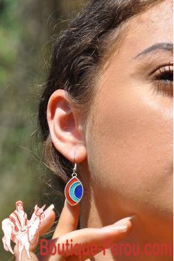 Découvrez nos plus belles paire de boucles d'oreilles péruviennes. Pièce unique