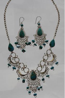 Ensemble de bijoux assortis en turquoise