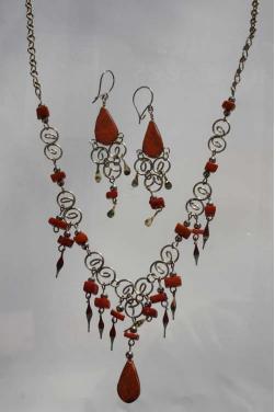 Parure bijoux Qosqo pierre jaspe rouge