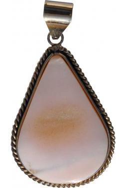 Pendentif en pierre quartz rose