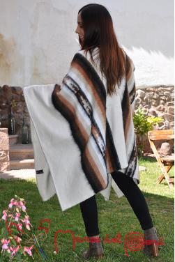 Poncho femme blanc des Andes