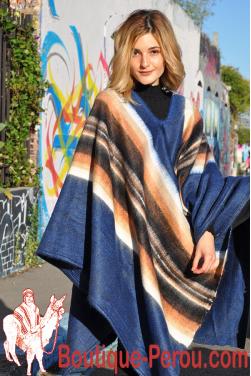 Poncho bleu des Andes