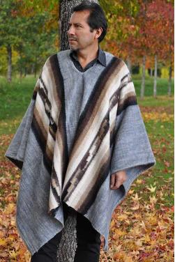 Ponchos alpaga Homme Boutique Pérou Poncho Qosqo blanc en laine Ponchos alpaga Homme