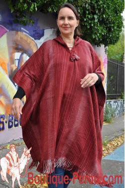 Poncho long  pour femme couleur rouge des Andes