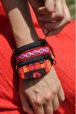 Bracelet porte-monnaie arc en ciel