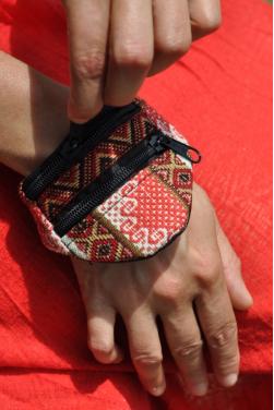 Bracelet péruvien porte monnaie