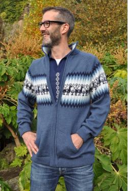 Tricot en laine d'alpaga bleu indigo